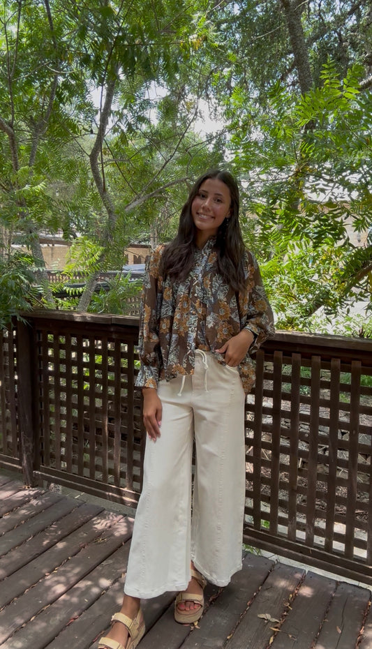 Eesome Mocha Bloom Floral Button Down Top