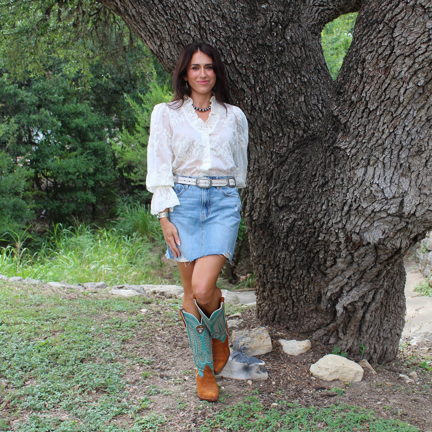 Taelynn Cream Embroidered Blouse