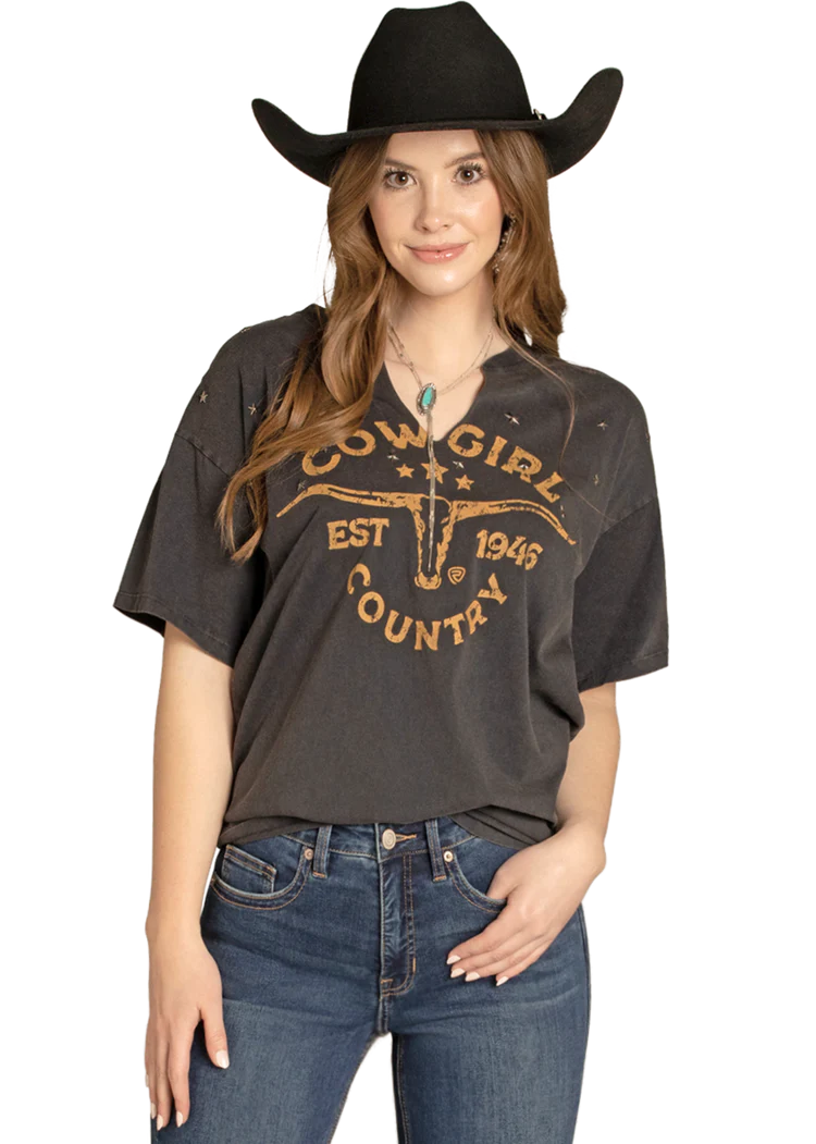 Rock&Roll Black Stud V-neck Graphic Tee