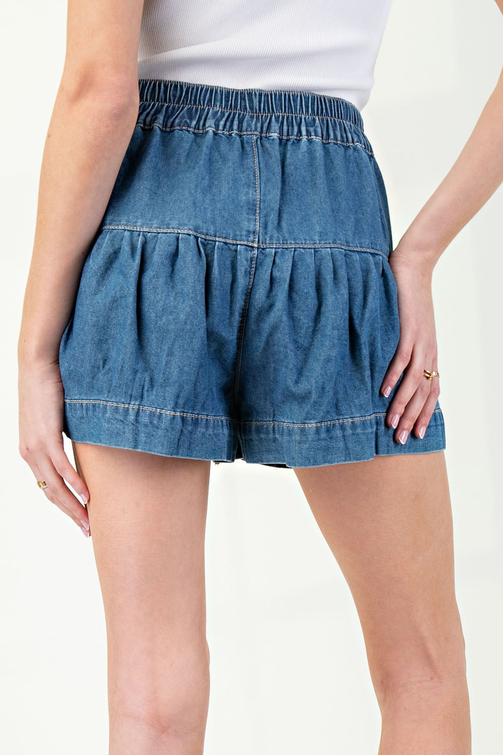 Eesome Pleated Button Shorts
