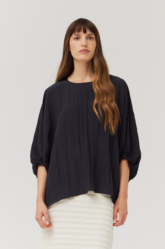 G&G Black Loose Crinkle Blouse