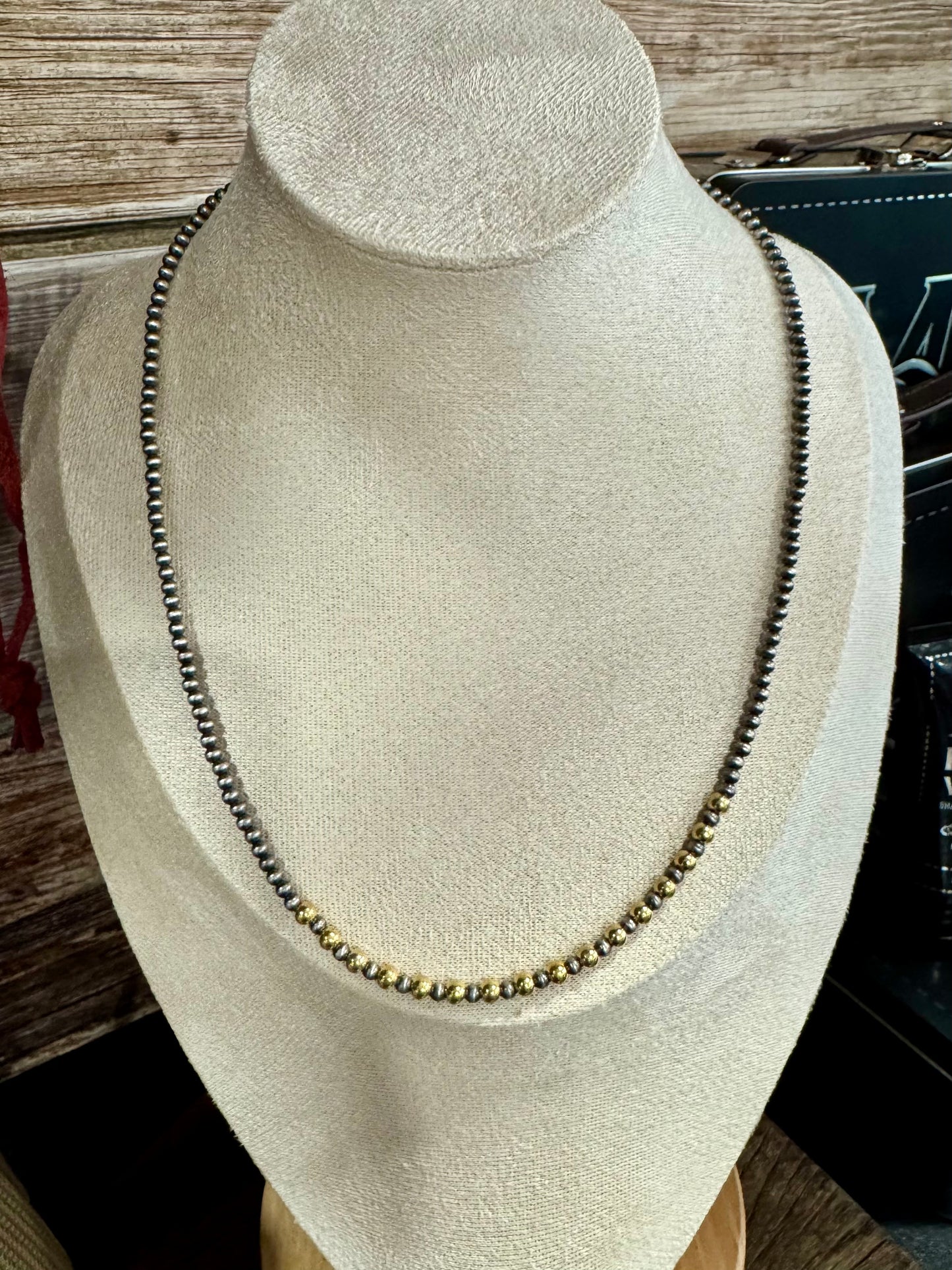 18" 3/4mm Silver/Gold Navajo Necklace