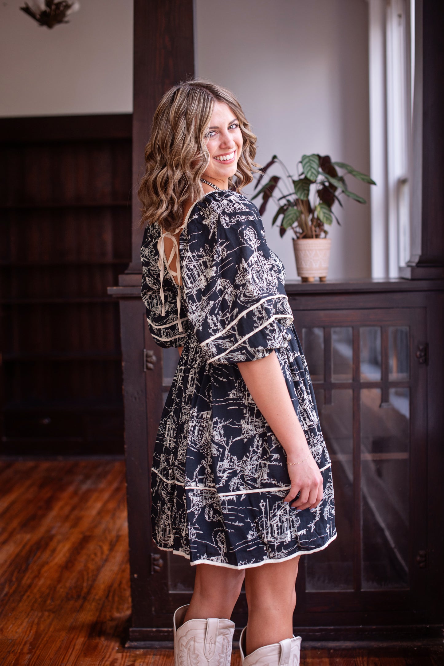 Entro Charcoal Toile Puff Sleeve Dress