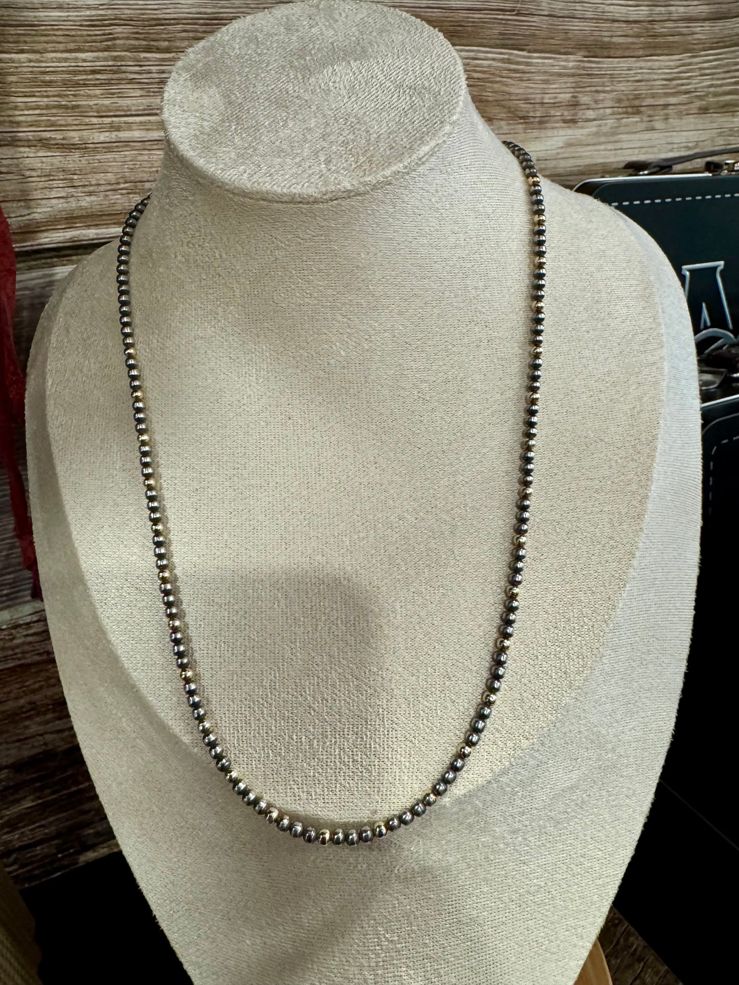 20" Navajo 3mm Silver/Gold Necklace