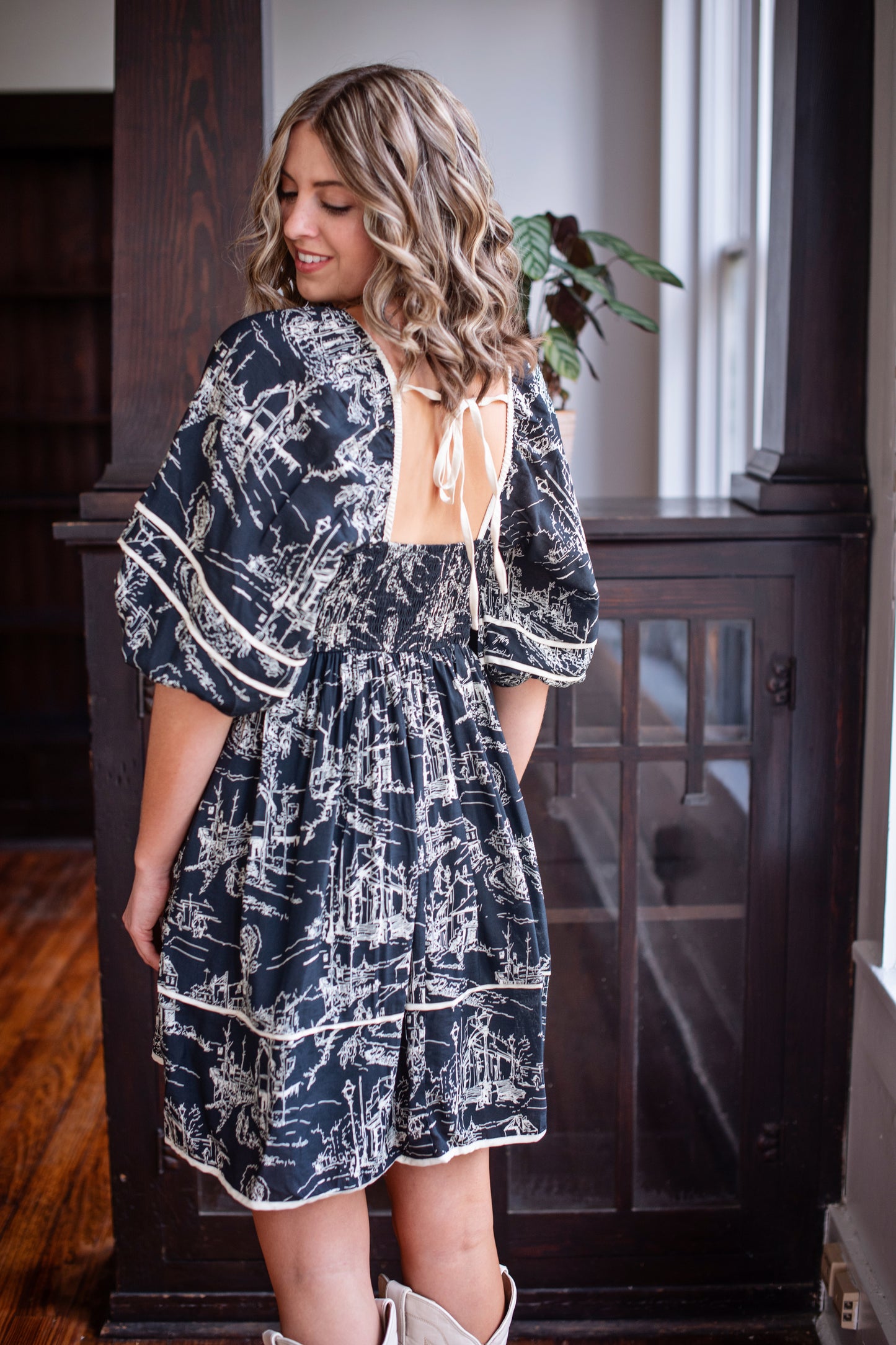 Entro Charcoal Toile Puff Sleeve Dress