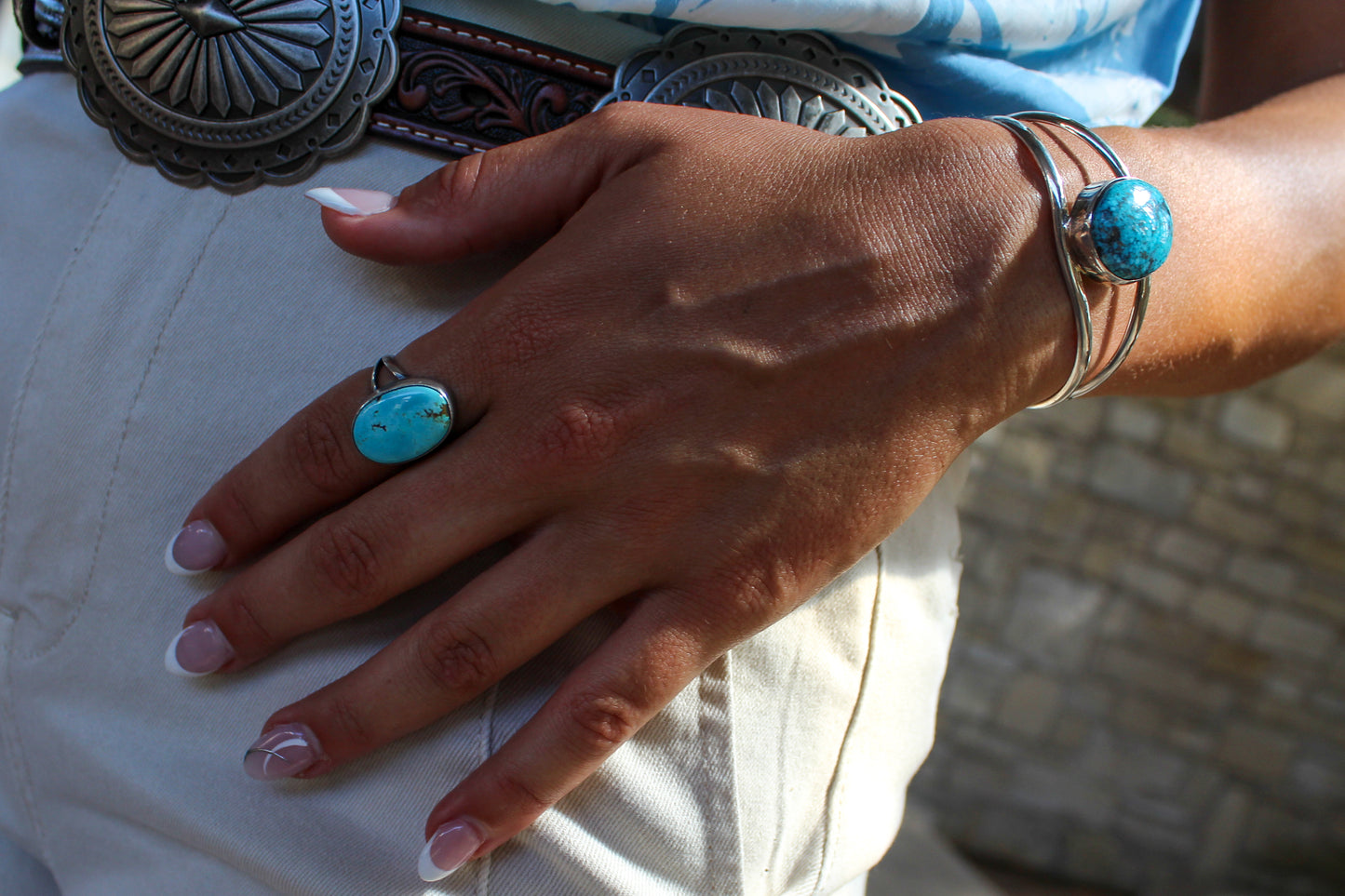 Round Kingman Turquoise Cuff