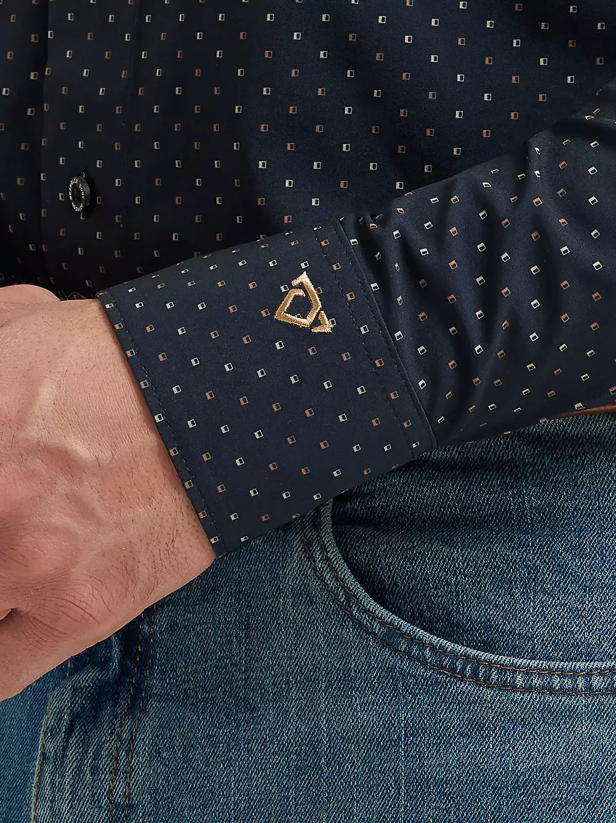 Wrangler CJ Black Spot Shirt