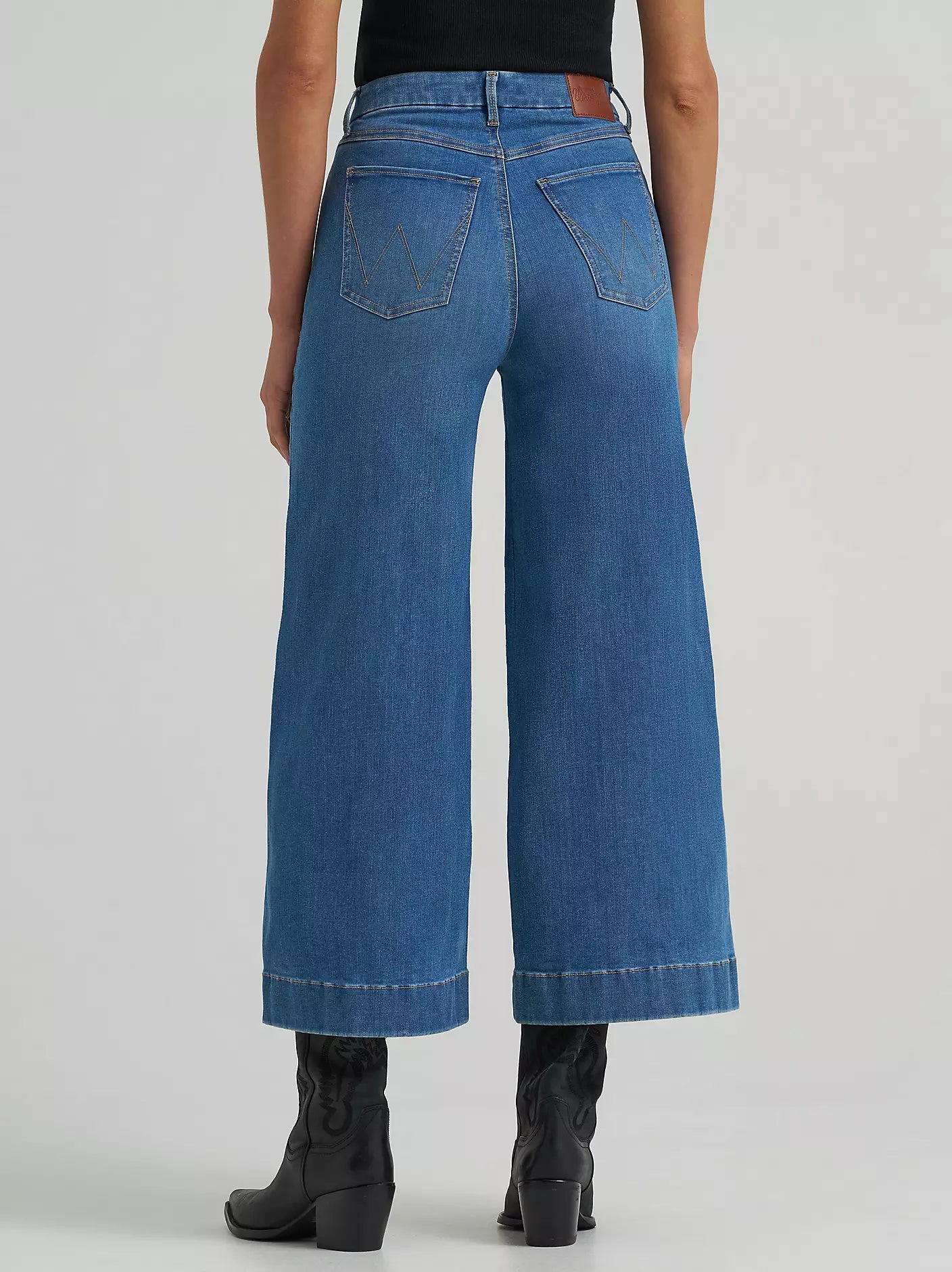 Wrangler Bespoke Wide Leg Crop Jean