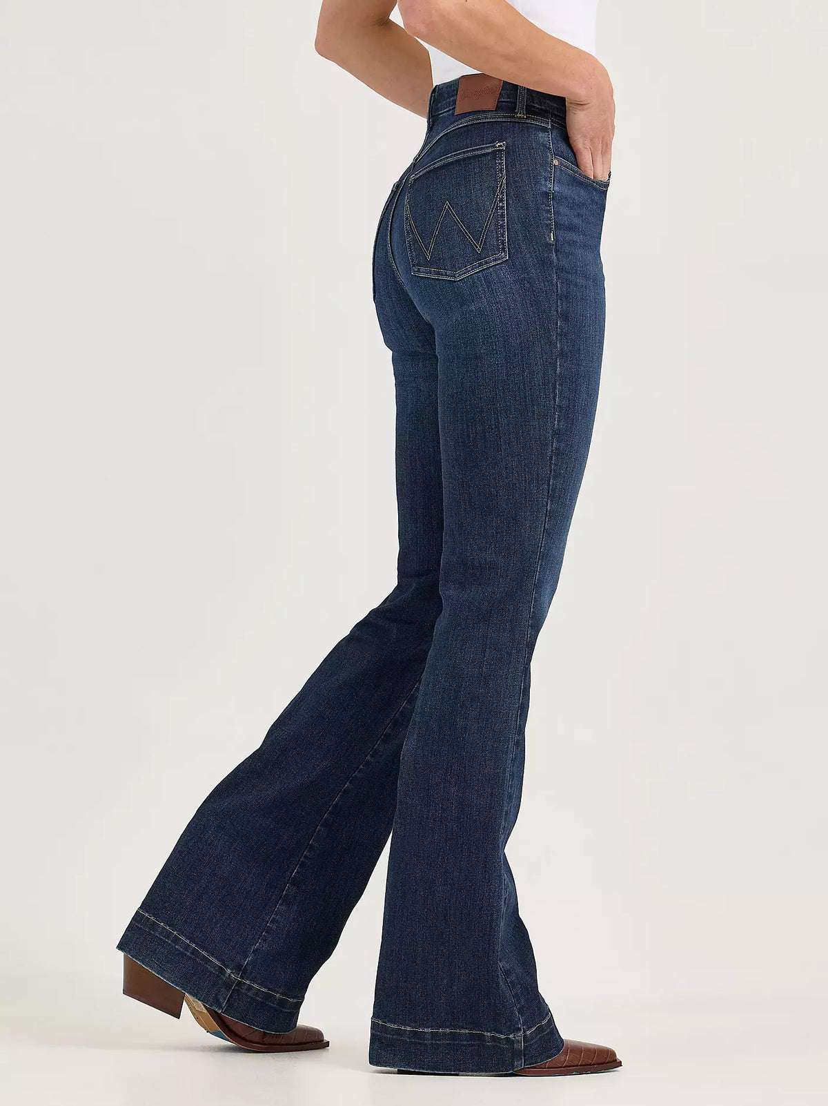 Wrangler Bespoke Trouser Dk Wash