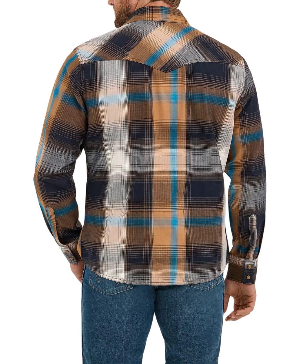 Wrangler Men's Plaid Brown Snap Shirt