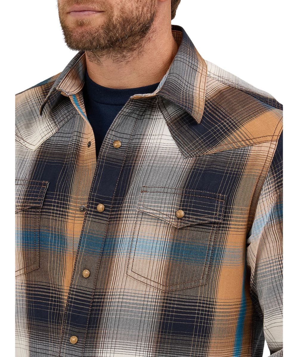 Wrangler Men's Plaid Brown Snap Shirt