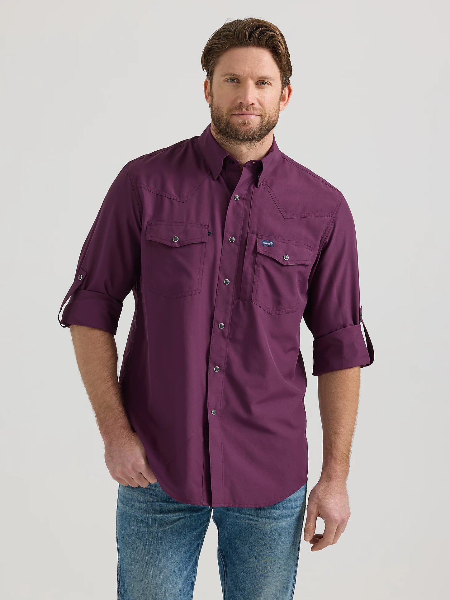 Wrangler Performance Snap Burgundy