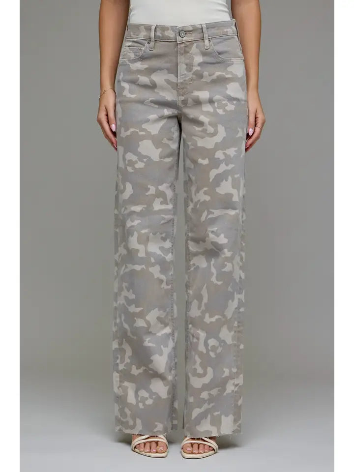 Hidden Tan Camo Dad Jean