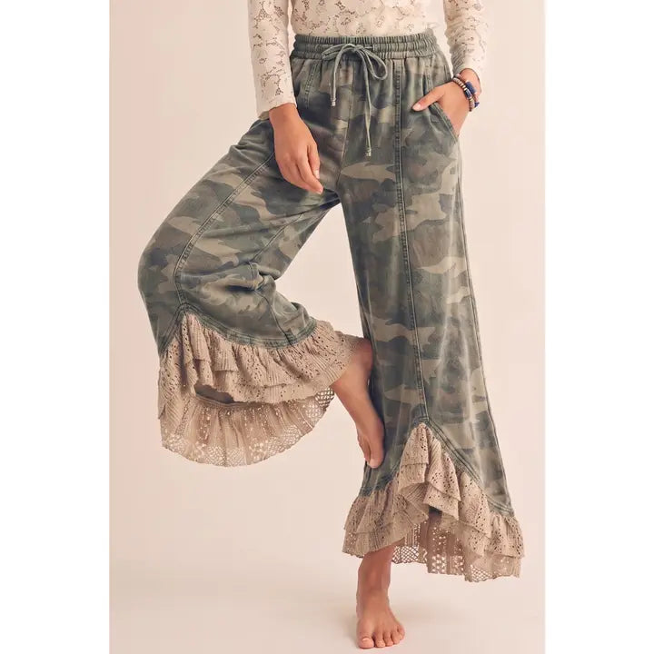 IVE Vintage Lace Camo Pants