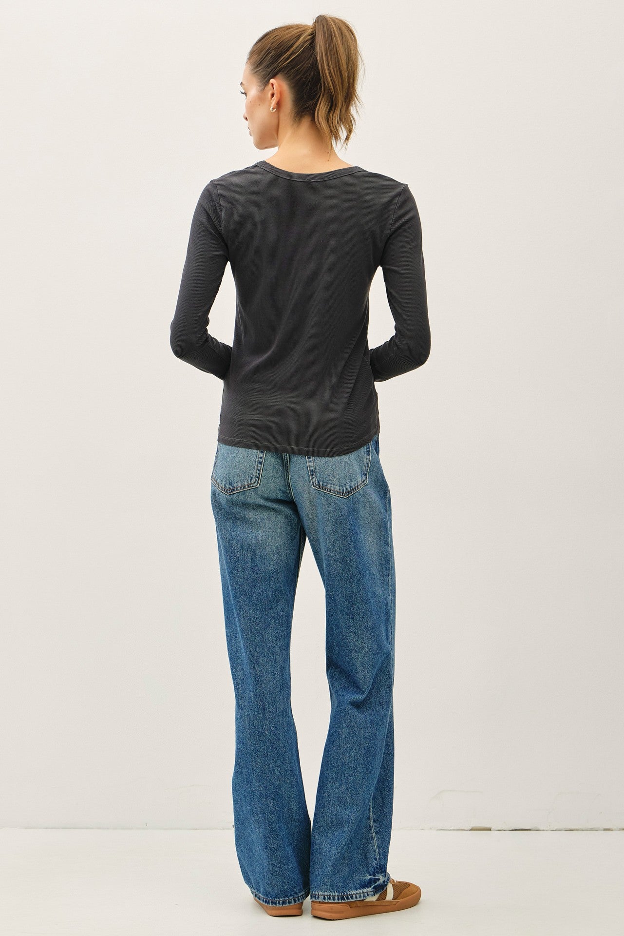 Be Cool Basic Scoop Neck Top Charcoal