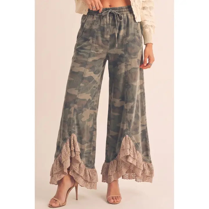 IVE Vintage Lace Camo Pants