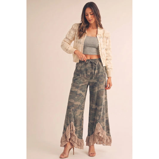 IVE Vintage Lace Camo Pants