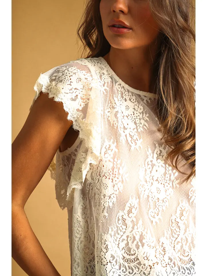 Miou Muse Lace Scalloped Top