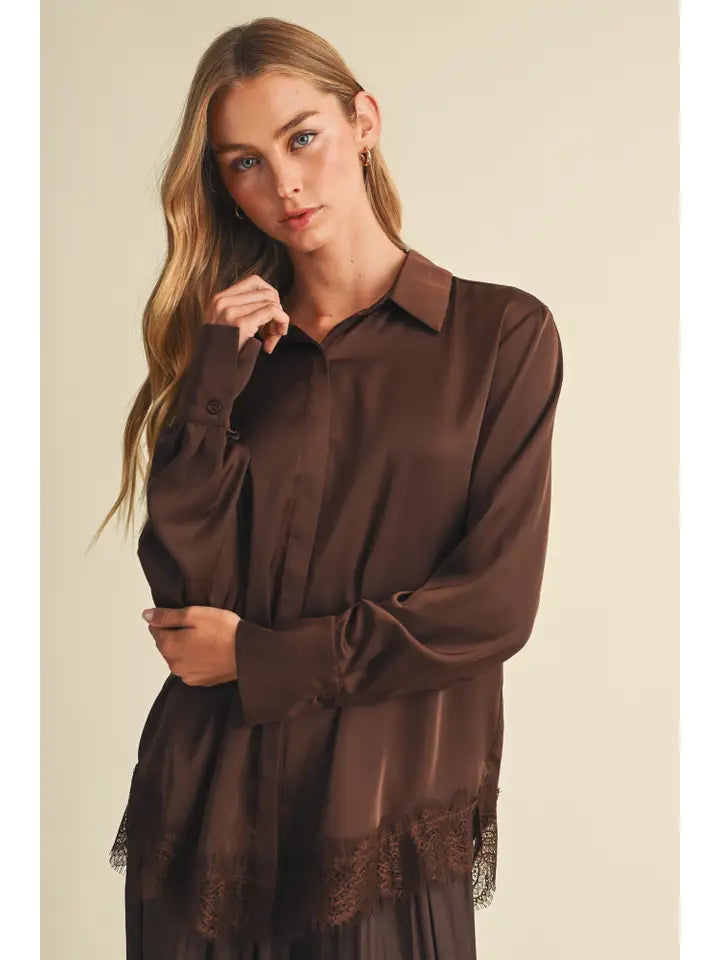 Mustard Seed Brown Scalloped Lace Hem Blouse