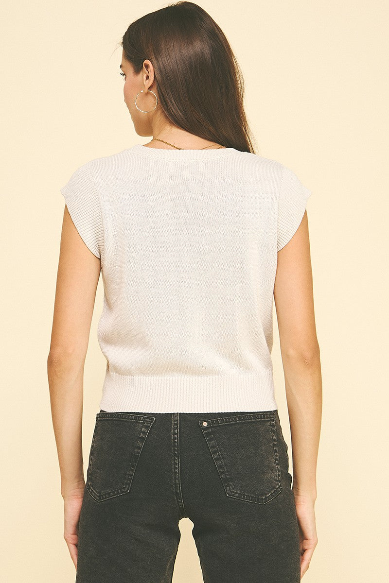 Pinch Pearl Cap Sleeve Knit Top