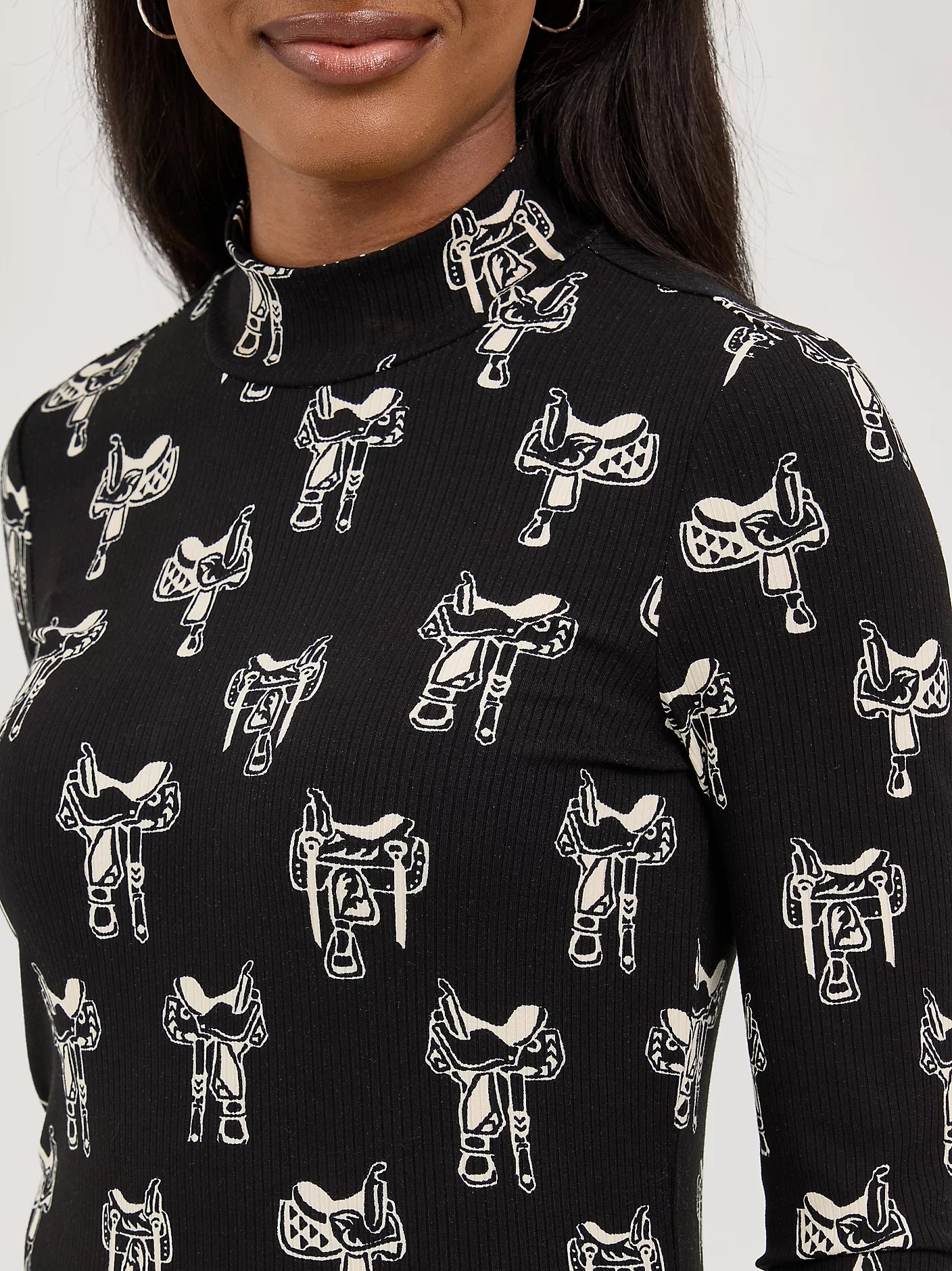 Wrangler Saddle Mock Neck Top