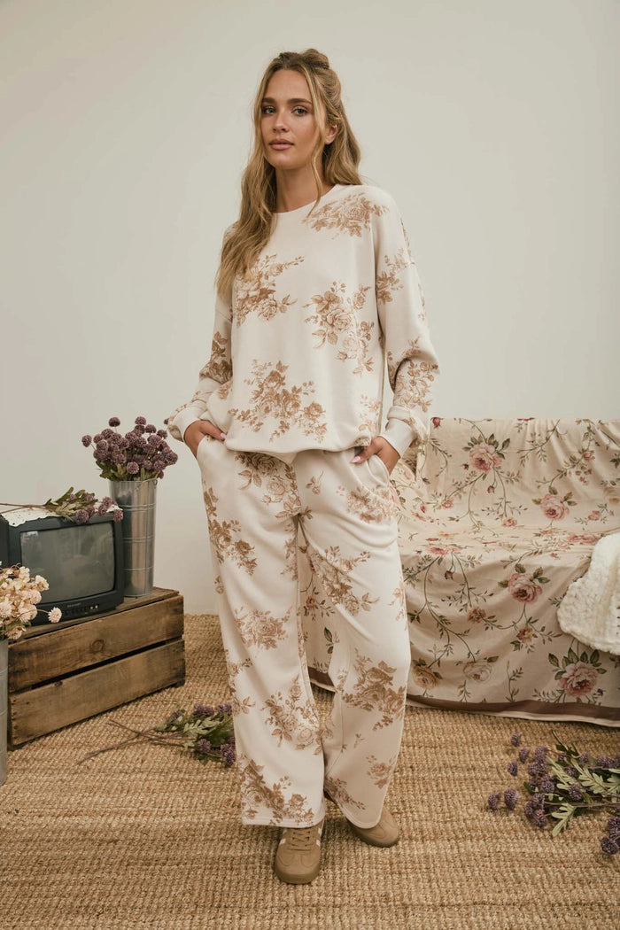 Blu Pepper Floral Toile Lounge Set