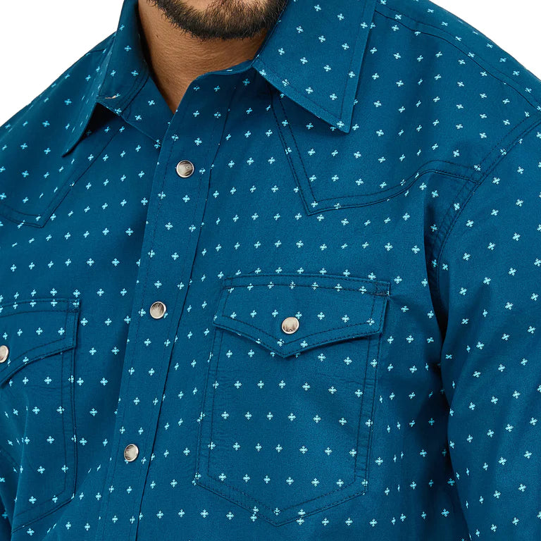 Wrangler Turquoise Pearl Snap Shirt