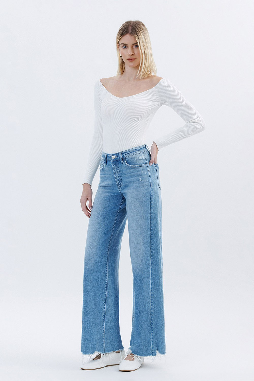Vervet Light Wash Well Run Jean