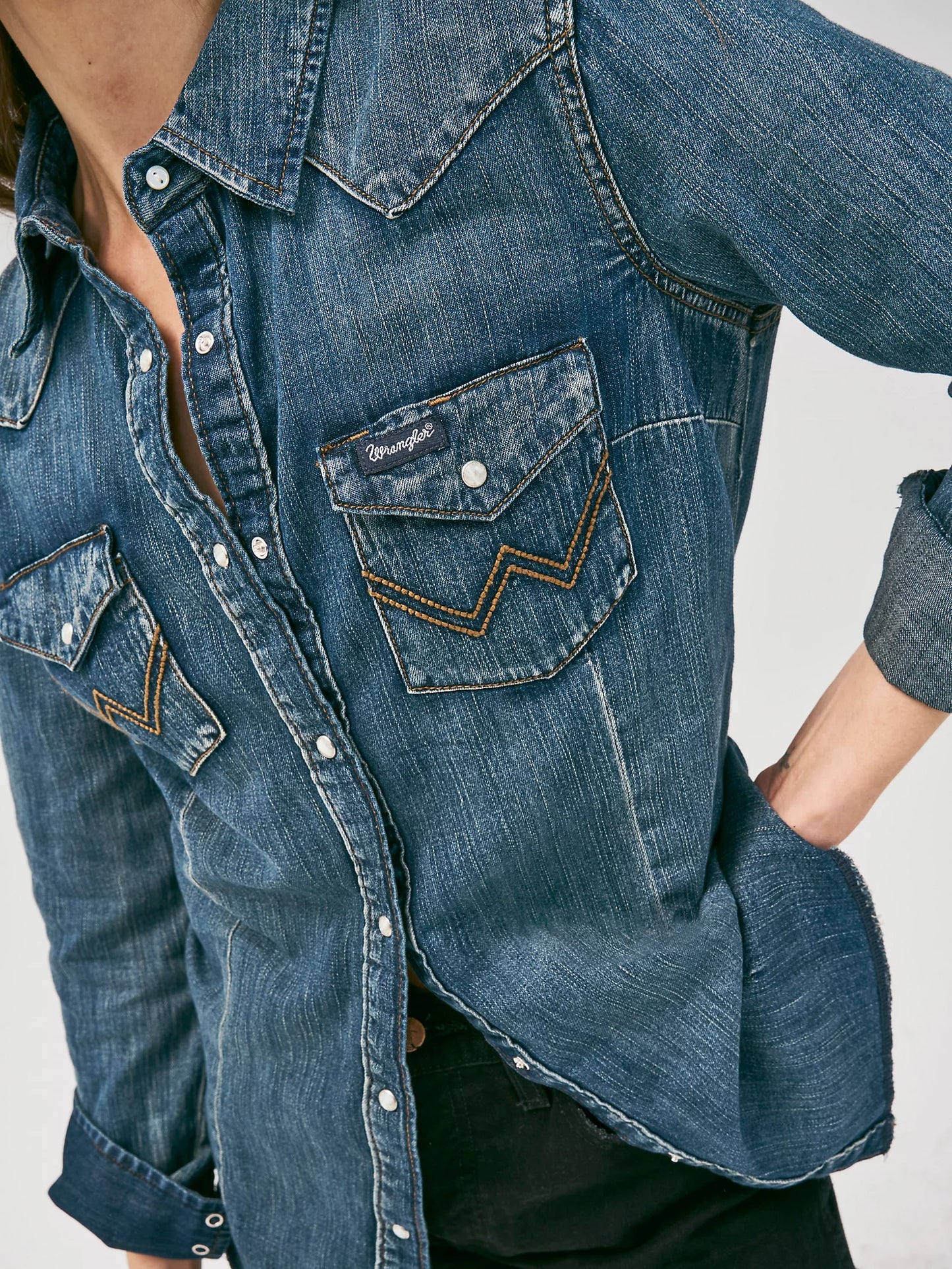 Wrangler Western Dark Denim Snap Top